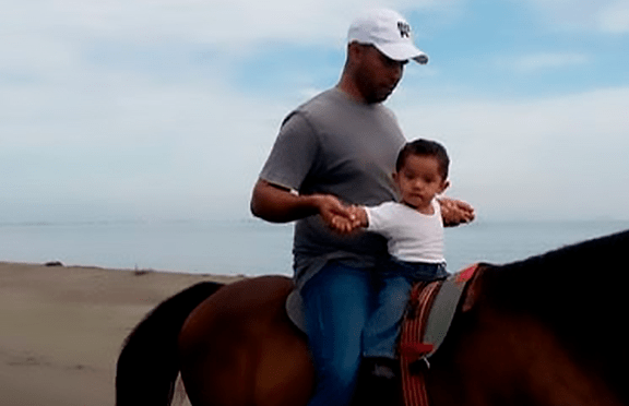 Equinoterapia para estimulación temprana- Emmanuel Moctezuma Corro